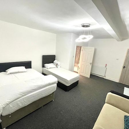 Pc Home Room B Гайд Екстер'єр фото